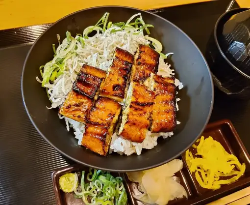 【テイクアウトご注文】釜揚げしらすうな丼　1280円※ご要望事項に注文数をご入力ください※