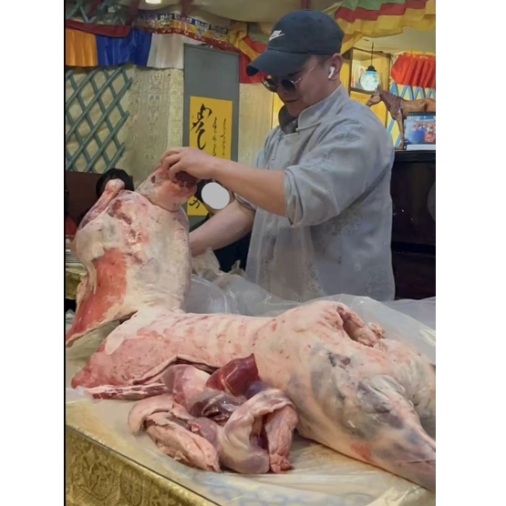 鮮度抜群！店主自ら解体する【羊の一頭丸ごと料理】本場の質と味にこだわった極上の羊肉を堪能