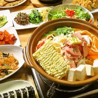  【お鍋 コース】2.5時間飲み放題付き全7品税込み 3580円（祝日と祝日の前の日を２時間利用可能