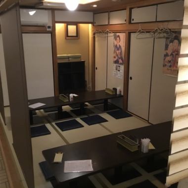 テーブル席で少人数の飲み会にも最適！季節に合わせたコースもあるのでお友達と美味しく楽しくお酒を飲もう♪