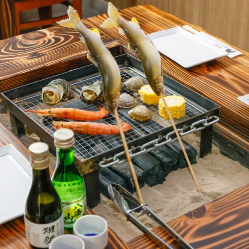 囲炉裏で楽しむ居酒屋♪