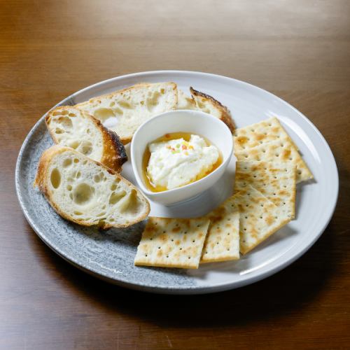 メープルチーズ(バゲット・クラッカー付き)