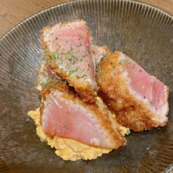 Rare bluefin tuna cutlet