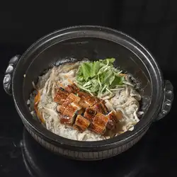 蓬松的鳗鱼饭