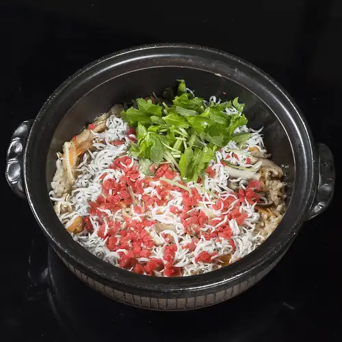【和歌山】しらすの釜飯