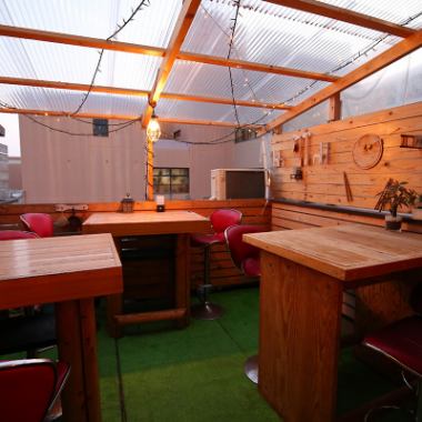 Covered terrace seat ♪ With a roof so you can use it at any time without being influenced by the weather! Eat meal while feeling refreshing air ☆ Exquisite meat ☆ Spacious terrace seats are getting warmer in the summer etc. Use of beer garden etc. Also