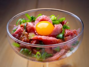 ローストビーフ風ユッケ