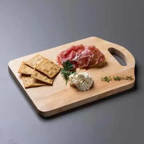 生ハムとチーズ