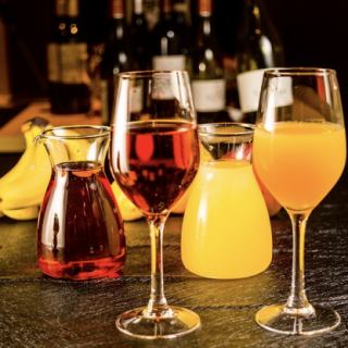 Standard all-you-can-drink and above come with sangria♪ The most popular is the standard all-you-can-drink, which includes beer, highball, and sangria! We also offer all-you-can-drink wine and soft drinks, and premium all-you-can-drink with draft beer. I'm here!