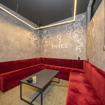 【完全個室VIP】贅沢シーシャ1人1台×飲み放題プラン◆特別な夜に 8,000円(税込)