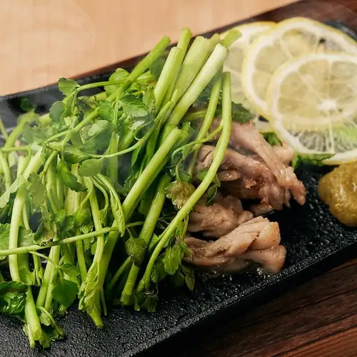 名物！せせりせり