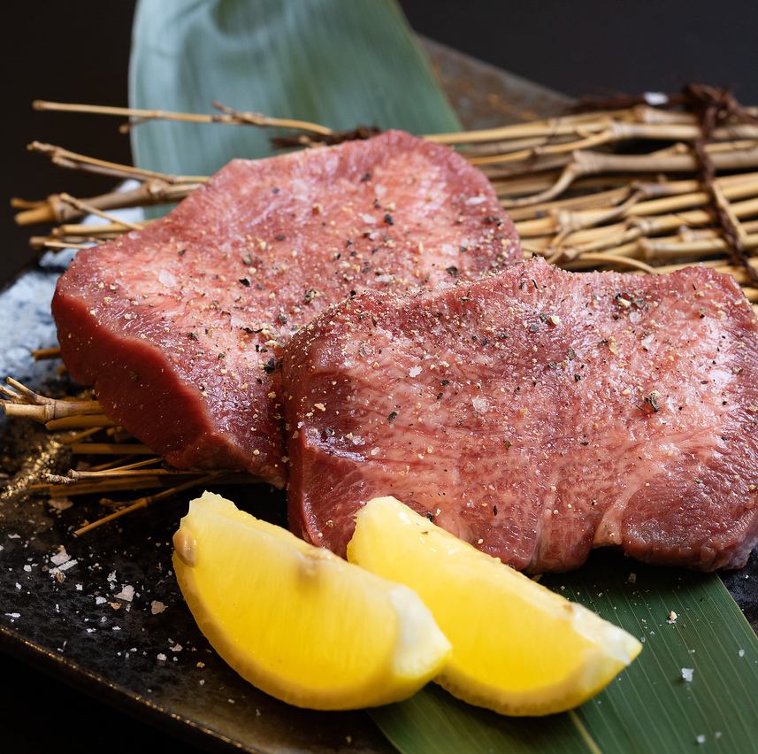 可以享受肉的原汁原味的精選烤肉！還有一個櫃檯座位，歡迎少數人◎