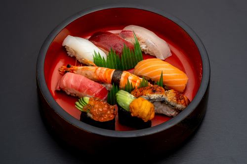 Assorted sushi Nadeshiko