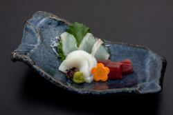 Three kinds of sashimi platter
