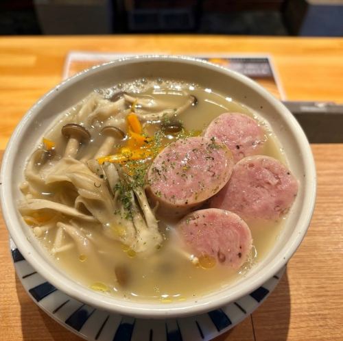 松露蘑菇粗磨香腸湯