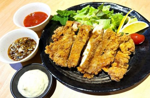 鶏肉の唐揚げ定食
