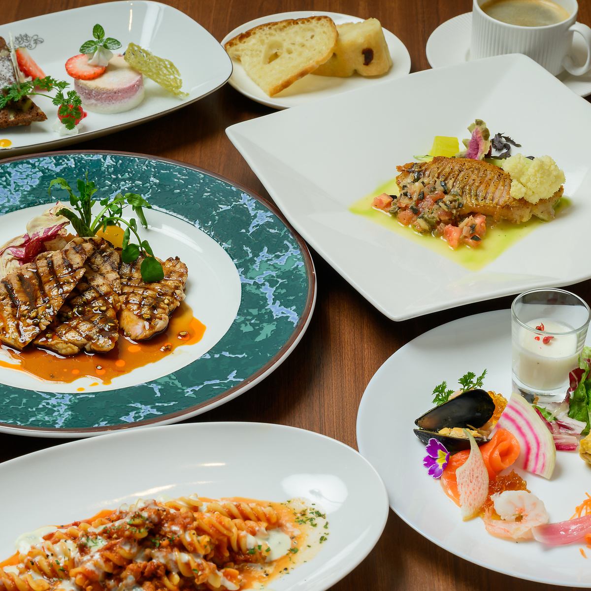 旬の食材を使用したパスタランチやコースをランチタイムに★