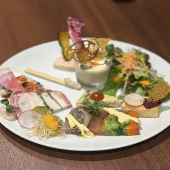 Starting November 12th: 【Dinner】Cena A