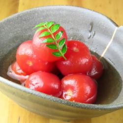 Cherry tomatoes pickled in sake