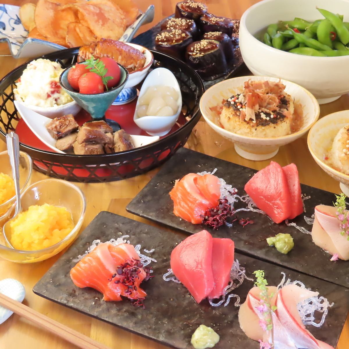 おばんざいと炭火焼きが自慢のお店【みかん】が大人気！