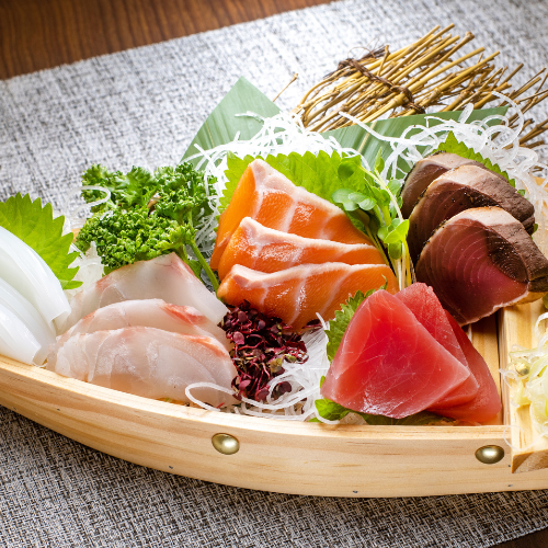 Generous sashimi platter (serves 3-4)