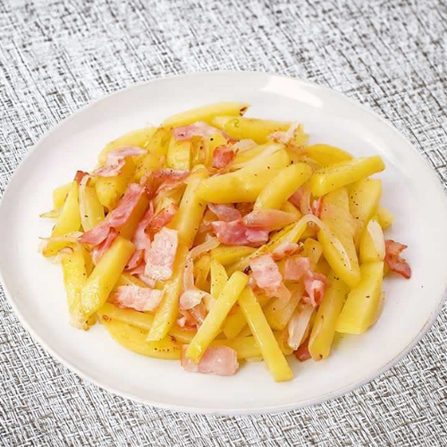 Fried potatoes and bacon
