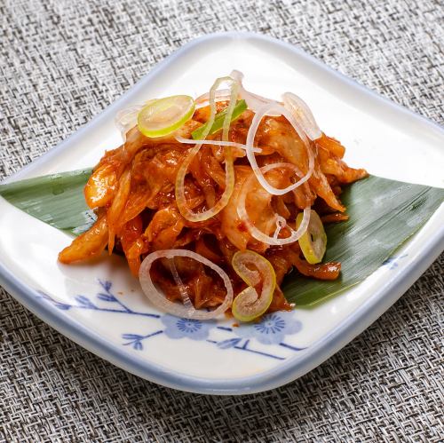 Sake-steamed clams/Octopus kimchi