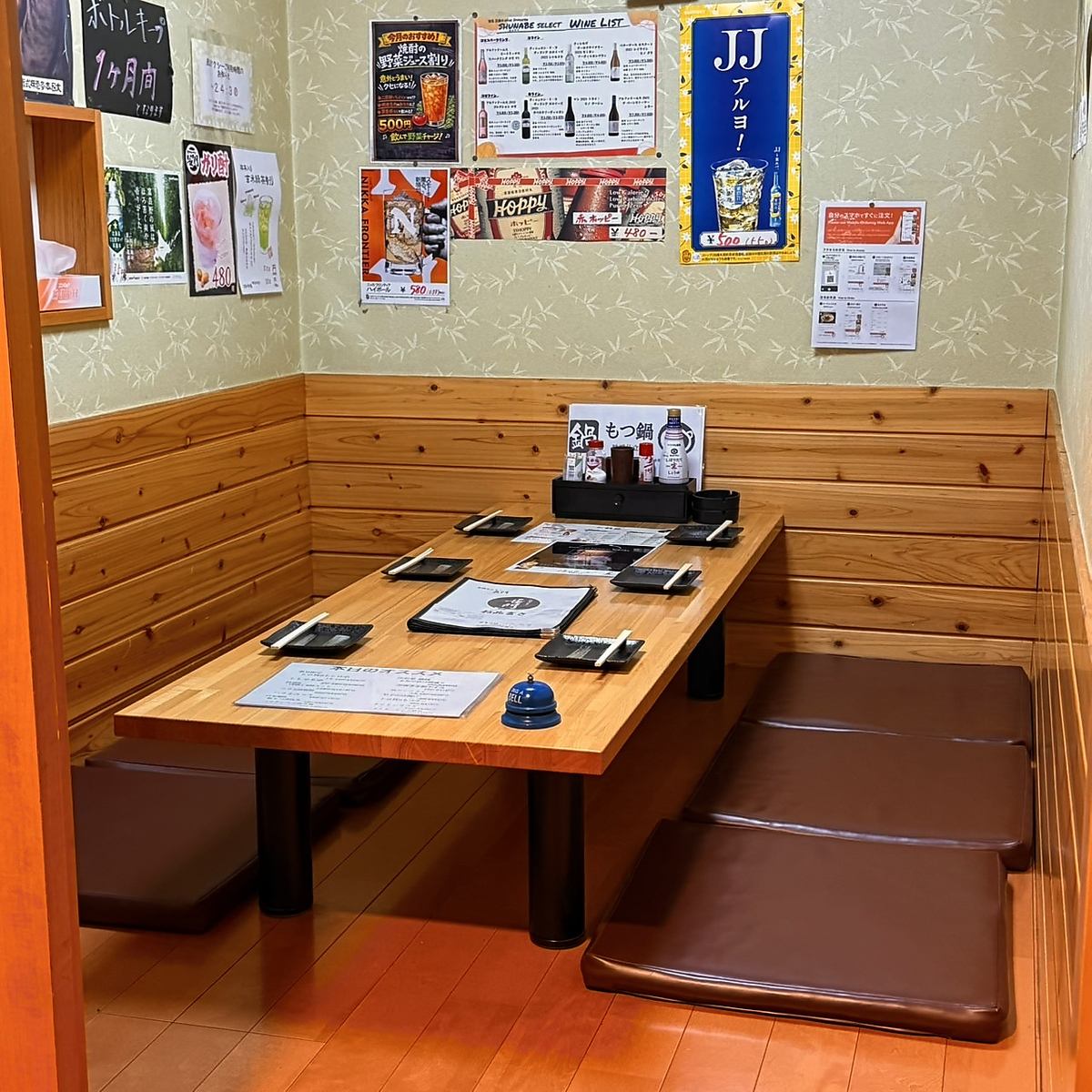 プライベートシーンで大活躍！最大6名様の完全個室を完備！