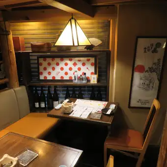 【Table for 2】Enjoy a special space just for the two of you in our back seating area... Enjoy a private space without worrying about your surroundings! Perfect for drinks with friends or a date♪ (Chiba Station/Chiba/Izakaya/Kyushu/Seafood/Meat/All-you-can-drink/Shochu/Chiba Central)