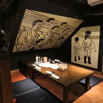 [Loft seating perfect for small groups] Immerse yourself in the lively sounds of Japanese taiko drums and festival music, and savor the delicious cuisine and fine sake of Kyushu.Enjoy a private, intimate atmosphere for small groups of 2 to 4 people, making it the perfect setting for a lively and fun get-together with friends.(Chiba Station/Chiba/Izakaya/Kyushu/Seafood/Meat/All-you-can-drink/Shochu/Chiba Central)