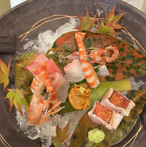 Assorted sashimi (5 or 7 types)