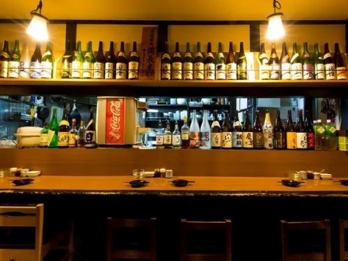 25名様までの宴会が可能な店内。落ち着ける空間をご提供