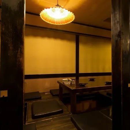 【宴会対応◎最大25名様までOK】落ち着いた雰囲気の店内は、少人数から団体様まで幅広く対応。15～20名様でのテーブル貸切や、20名様以上での店内貸切も可能です。会社宴会や打ち上げなど、各種シーンに合わせてご利用いただけます。