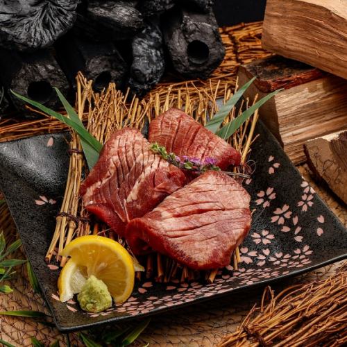 仙台名物 炭火焼き厚切り牛たん