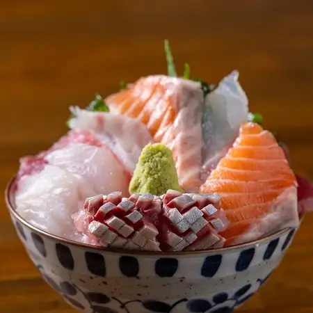 豪華海鮮丼(小)