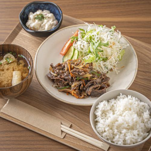 国産牛を贅沢に使った【焼肉ランチ】