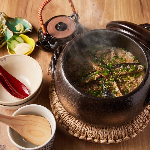 サンマときのこの土鍋ご飯