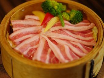 Steamed kinako pork and seasonal vegetables