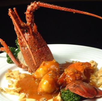Stir-fried spiny lobster with chili sauce