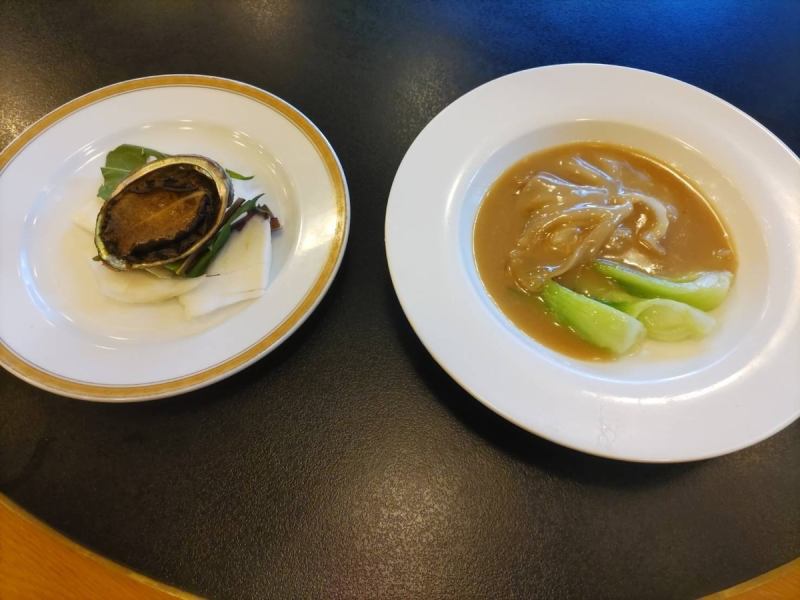 Luxury course with live abalone and shark fin All 9 dishes 7700 yen → 5500 yen