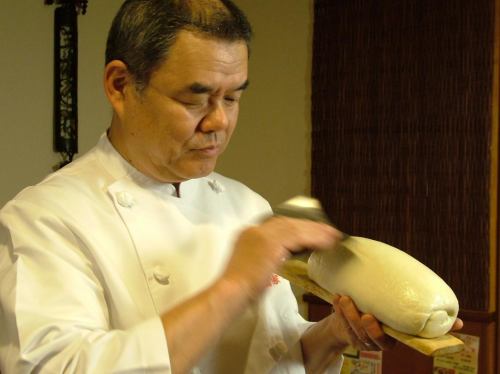 The only chef in Shikoku! Minister of Health, Labor and Welfare Award Winning authentic Cantonese cuisine