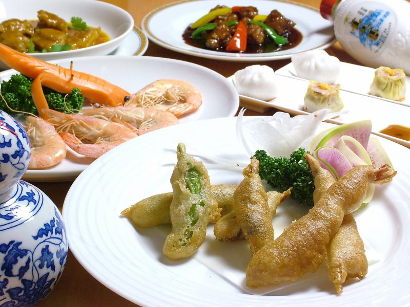 還有包含無限暢飲的特別宴會套餐6,200日圓起！還有適合各種預算的套餐。
