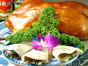 [Special Banquet Course] [5] Luxurious Chinese cuisine with Peking duck and spiny lobster in chili sauce, 10 dishes in total, 11,000 yen