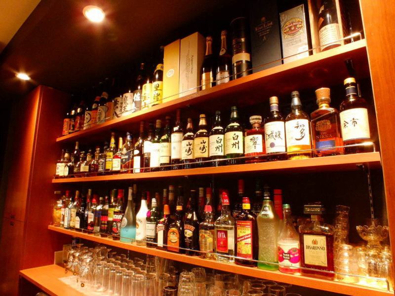 We have a large selection of whiskeys and cocktails from daily to authentic! If you are unsure about what to do, please contact the staff ♪ The counter seats are right in front of you, so please spend a blissful time while enjoying a conversation with the staff.