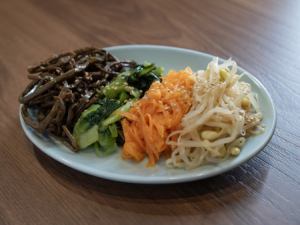 ナムル四種盛り