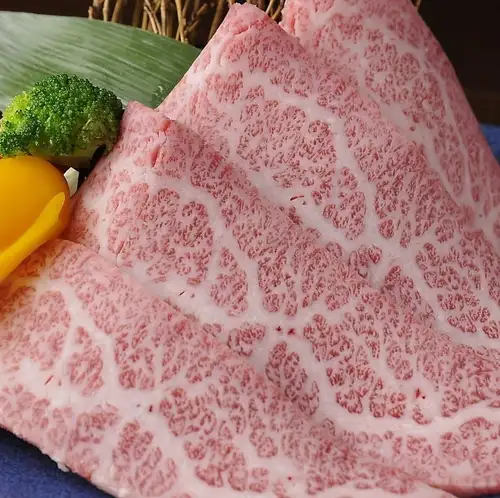 【厳選黒毛和牛】