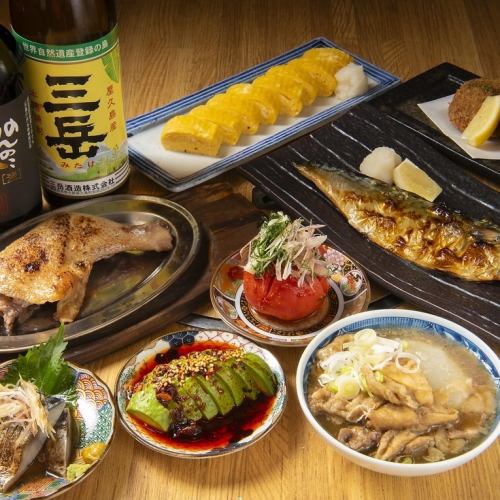 Munemasa boasts three types of specialty dishes and a wide variety of small plates.