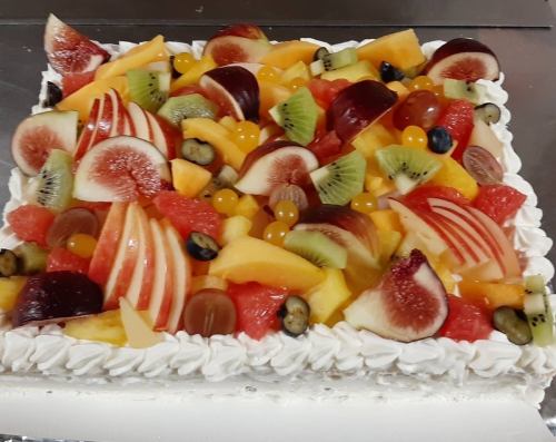 お祝い事のケーキ