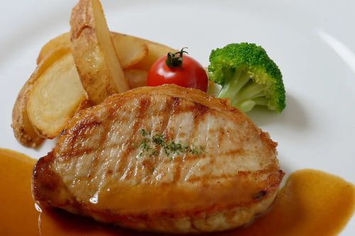 ハーブ三元豚ロースのロースト