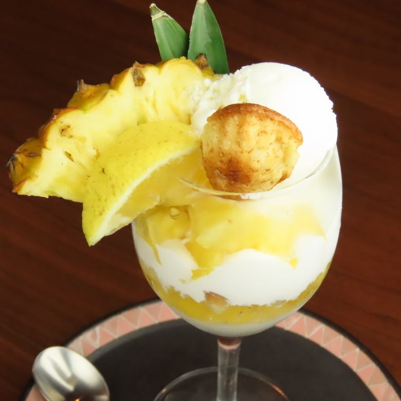 Summer limited parfait (pineapple and coconut parfait)